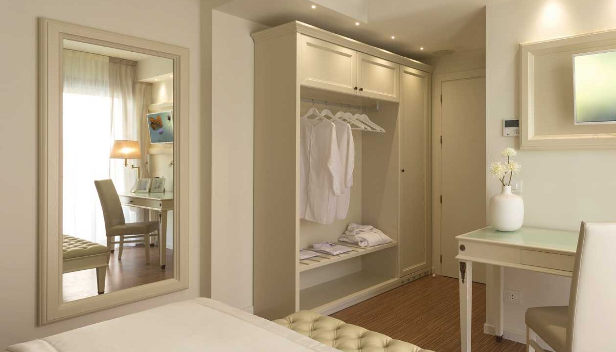 arredo-classico-hotel-rosa-purpurea-2