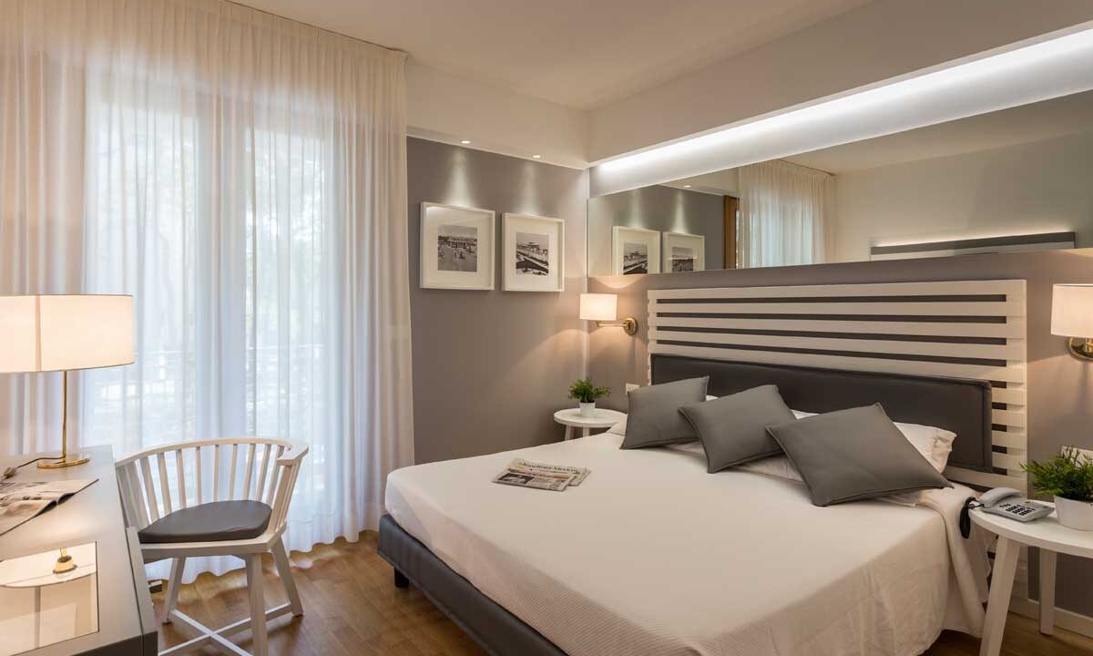 arredo-classico-hotel-erika-lignano-1