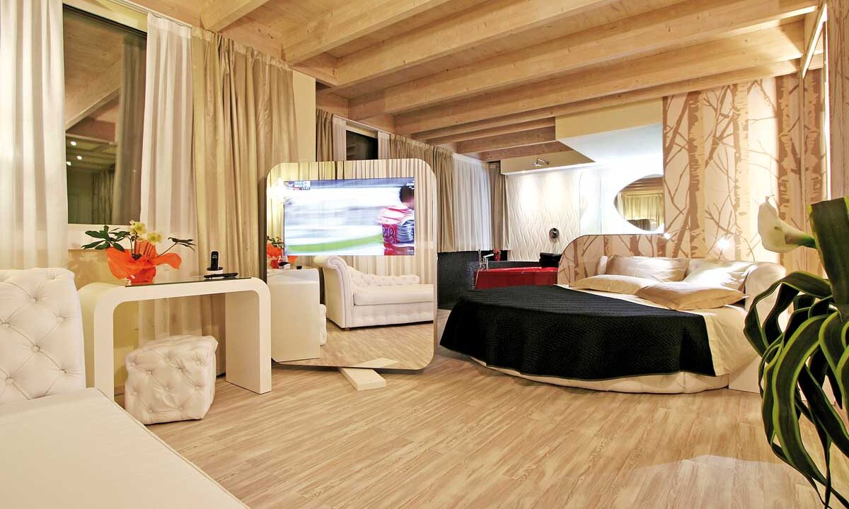 arredo-suite-i-love-you-2