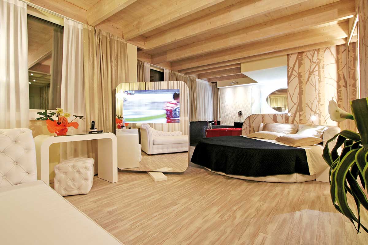 arredo-suite-i-love-you-2