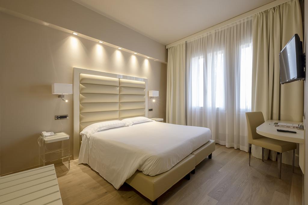 rinnovo-arredo-hotel-touring-elegante-9