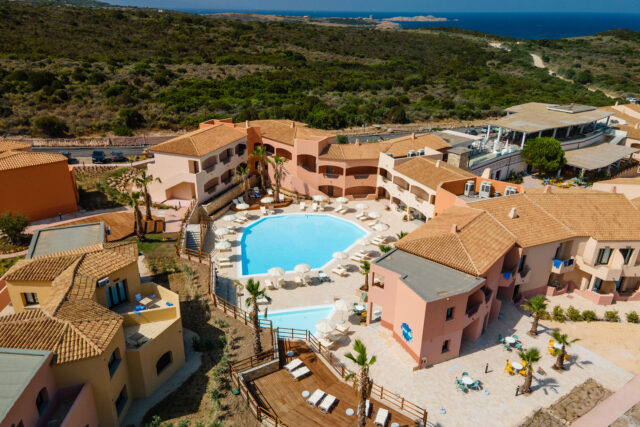 Resort RED SUN VILLAGE in Sardegna