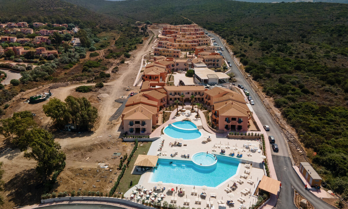 resort-red-sun-village-sardegna-11