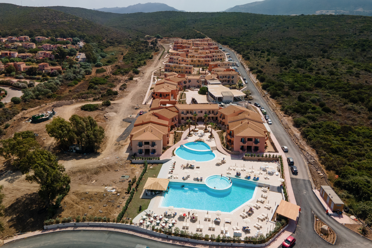resort-red-sun-village-sardegna-11