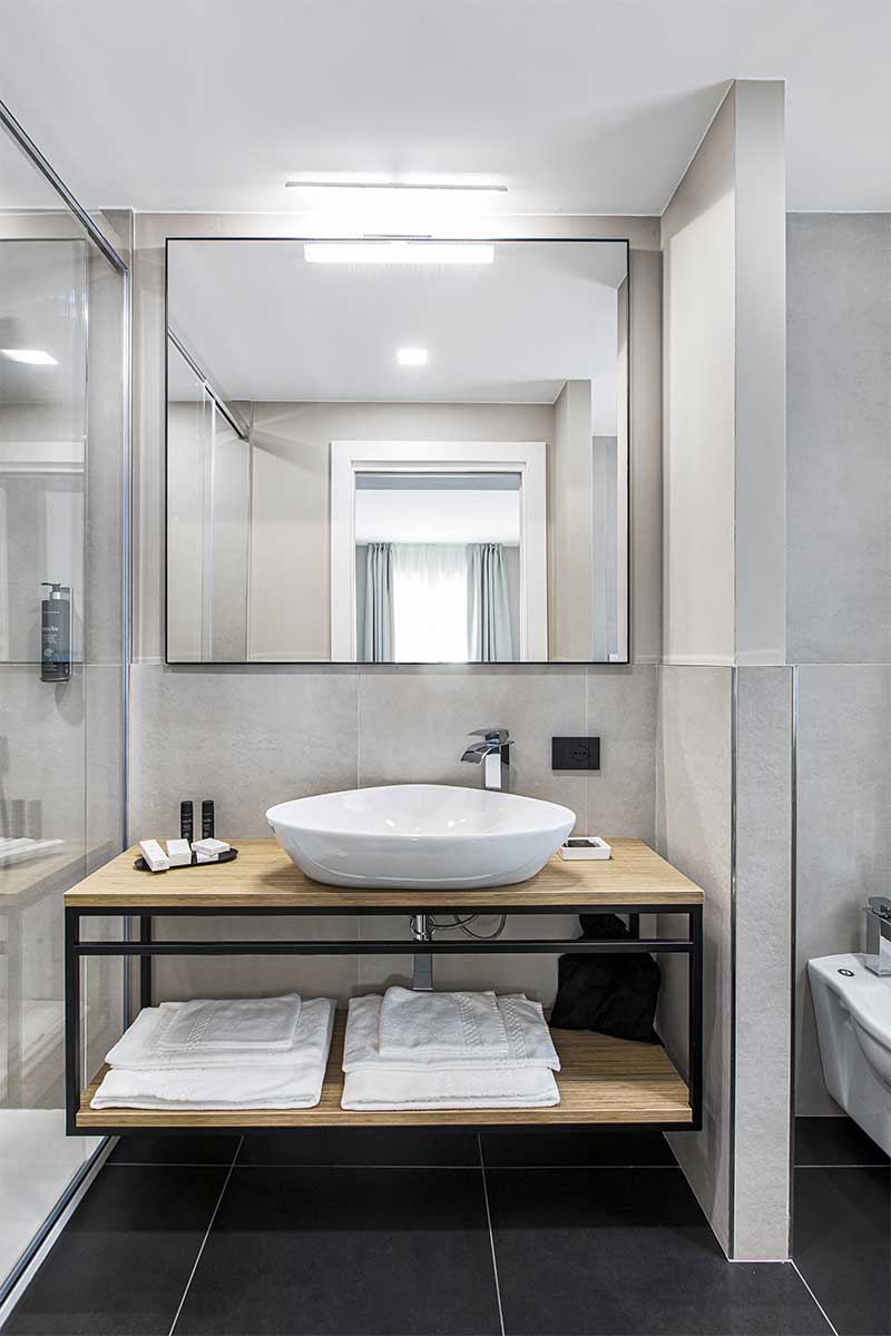 11-arredamento-camere-moderne-legno-boutique-hotel