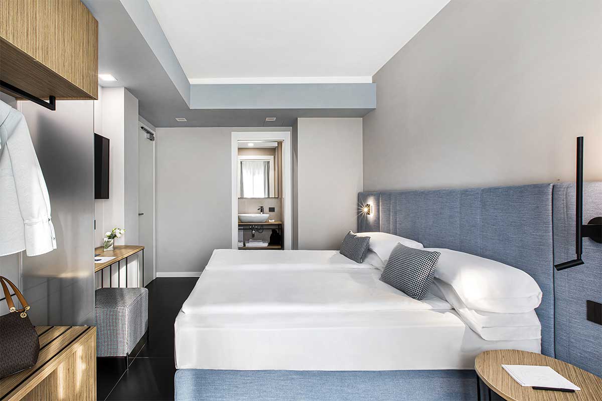 3-arredamento-camere-moderne-legno-boutique-hotel