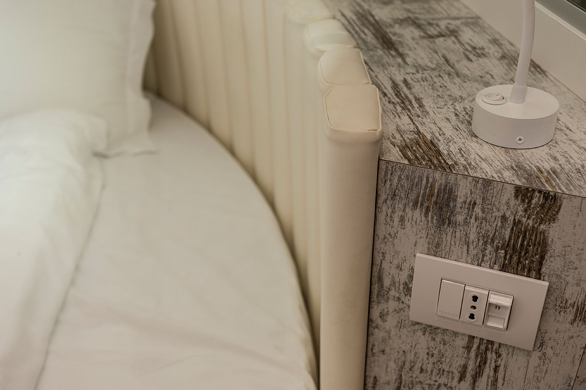 arredamento-suite-lago-di-garda-6