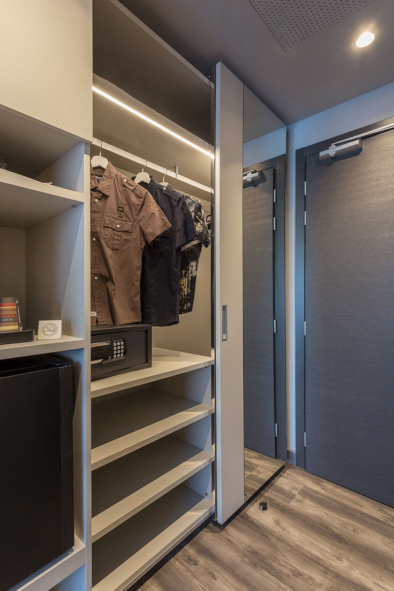 arredo-hotel-camere-moderne-lazise-1