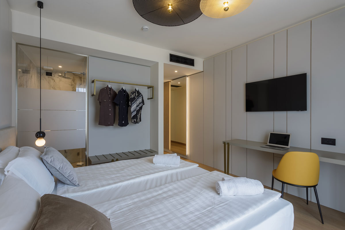 arredo-hotel-drago-lago-garda-camera-moderna-18