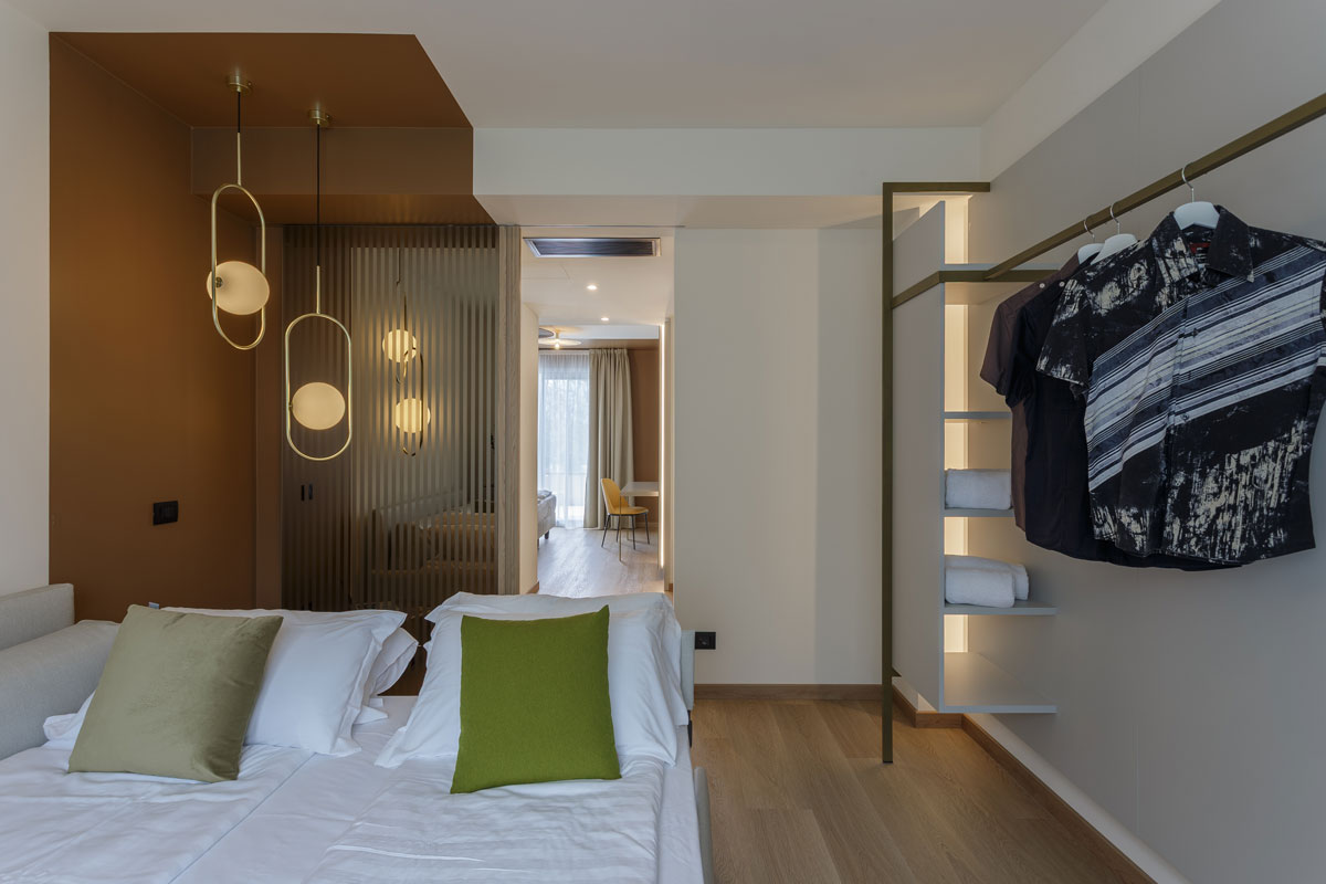 arredo-hotel-drago-lago-garda-camera-moderna-22