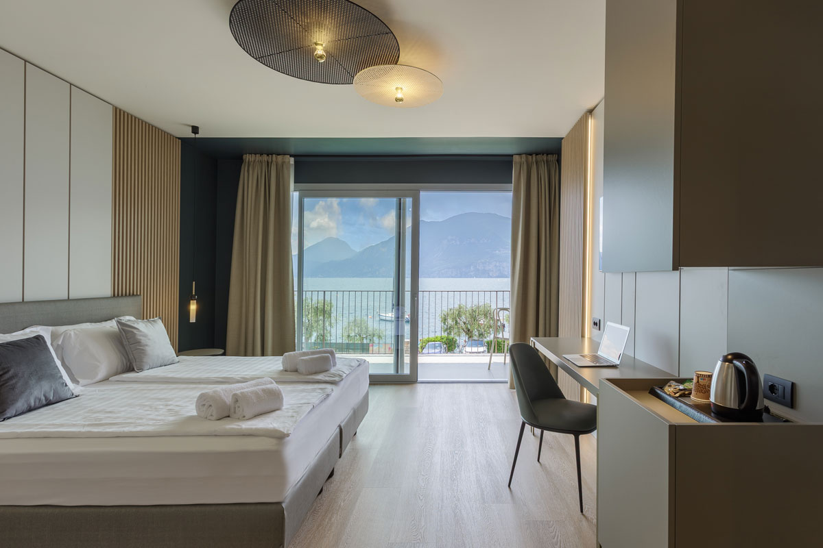 arredo-hotel-drago-lago-garda-camera-moderna-39