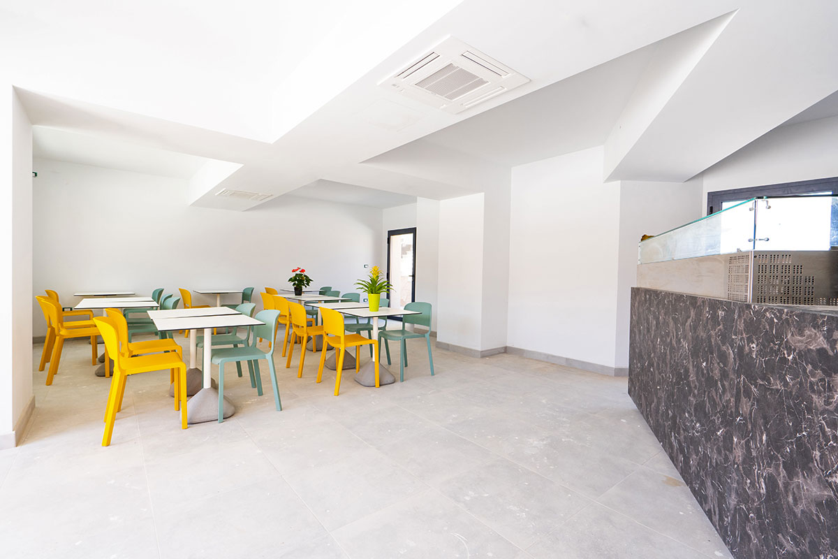 2-arredamento-pizzeria-villaggio-resort