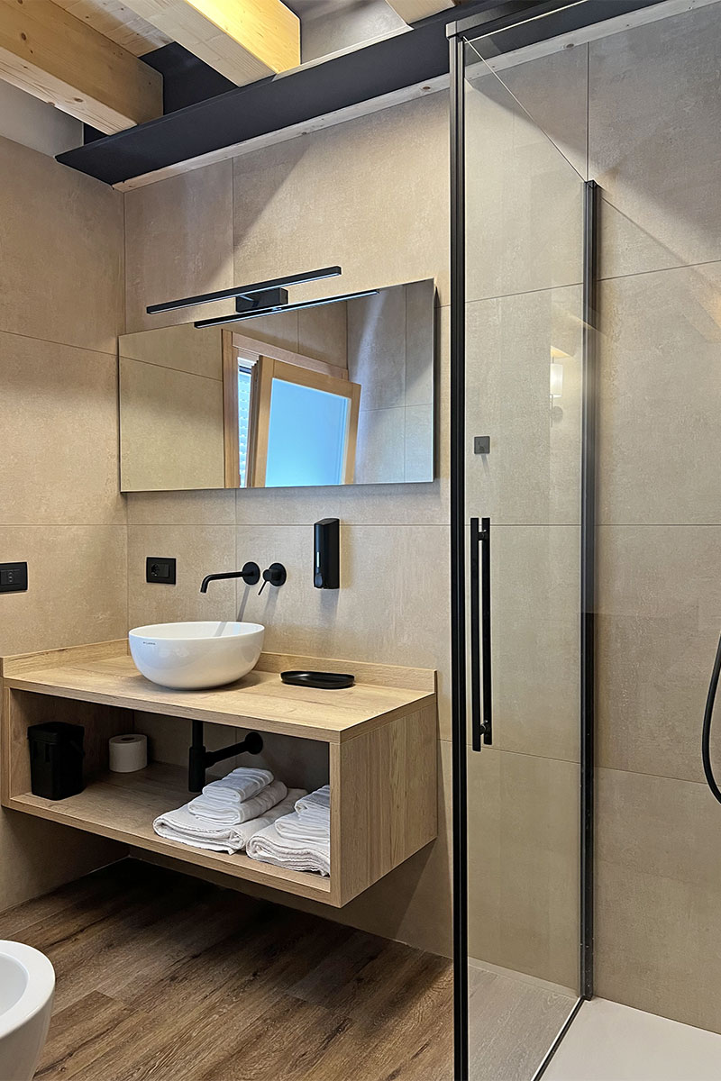 3-arredamento-moderno-agriturismo-montagna