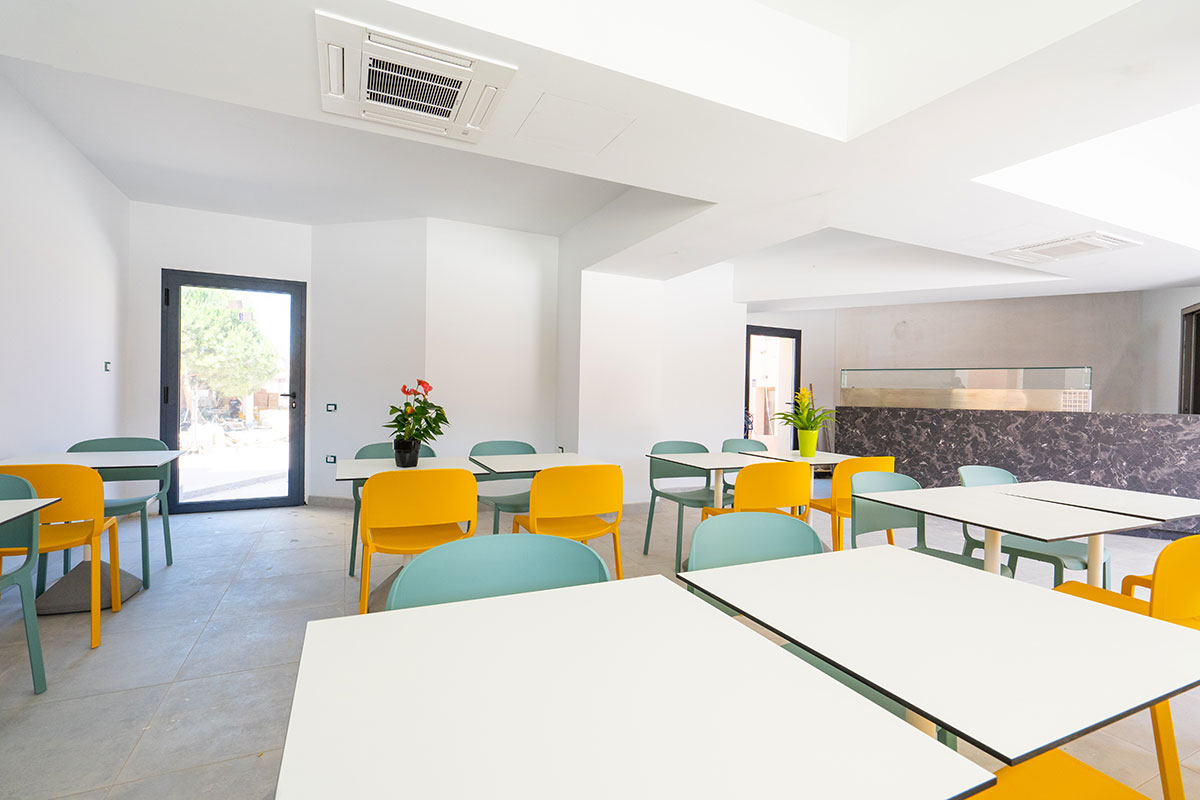 4-arredamento-pizzeria-villaggio-resort