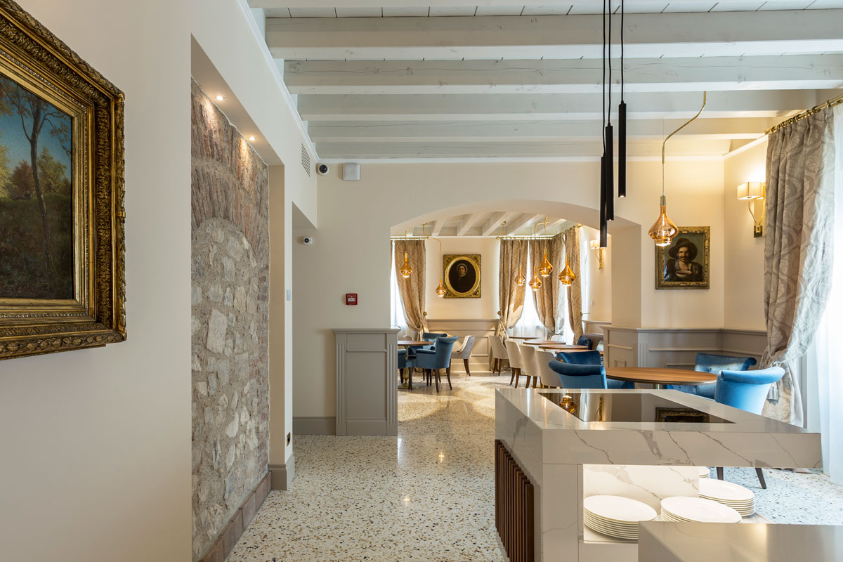 7-arredamento-sala-colazioni-hotel-lusso