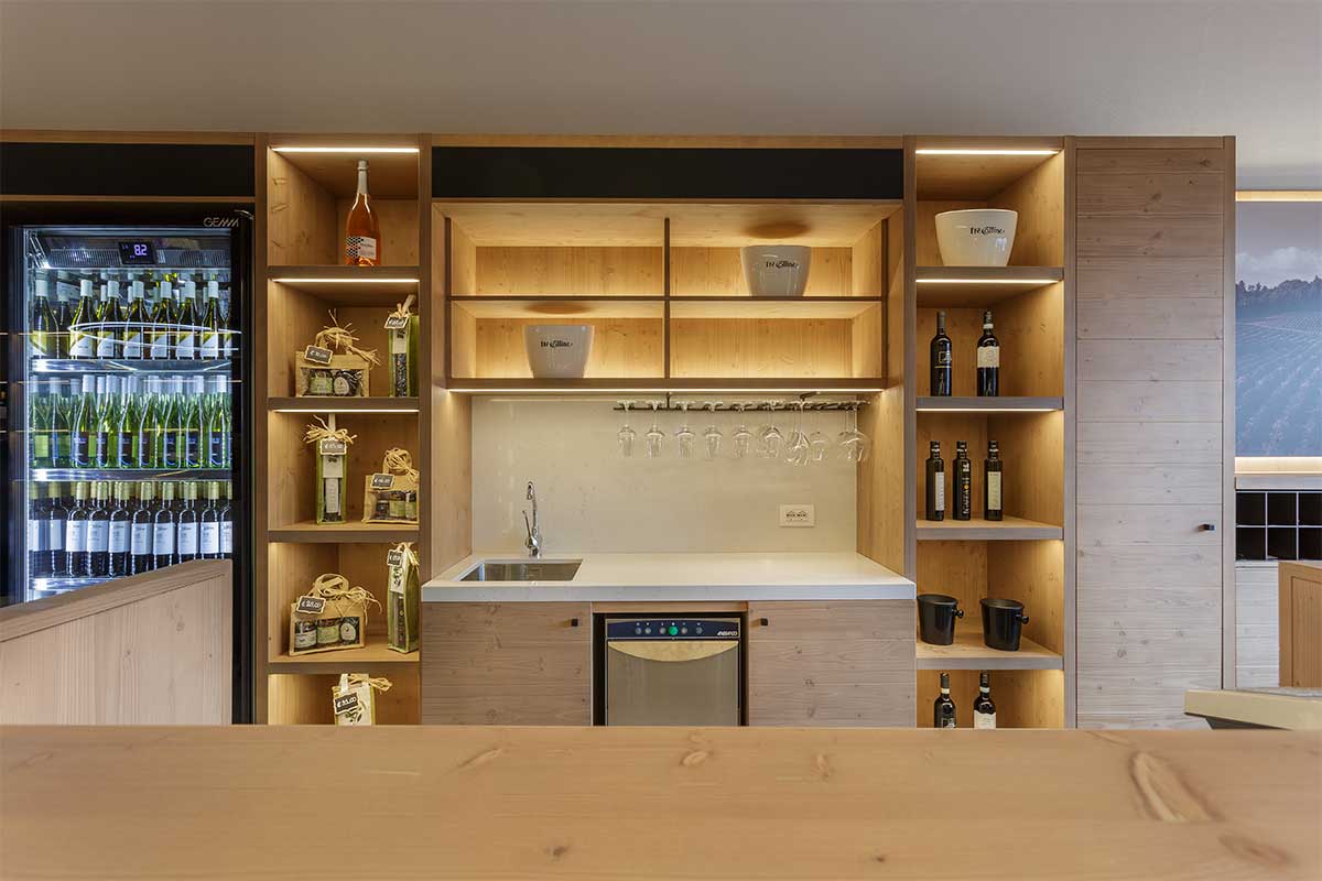 arredo-per-enoteca-e-wine-bar-6