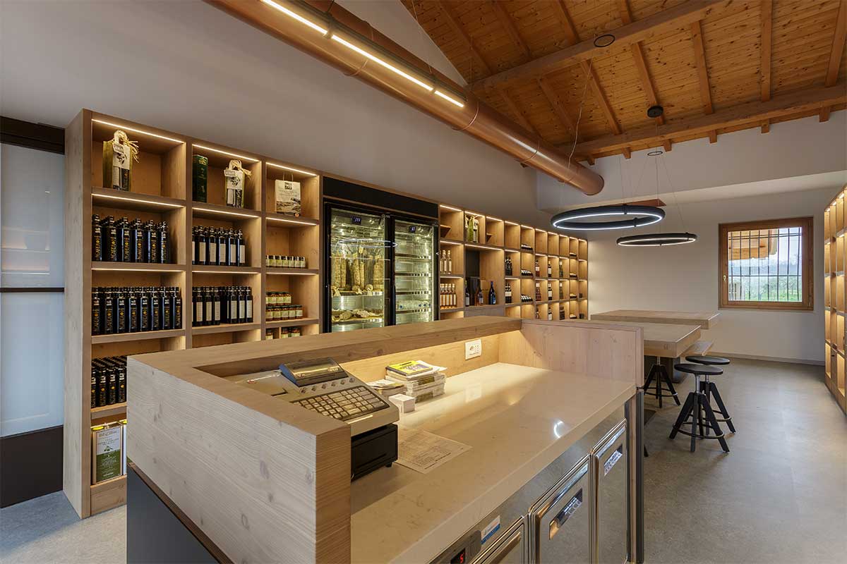 arredo-per-enoteca-e-wine-bar-8