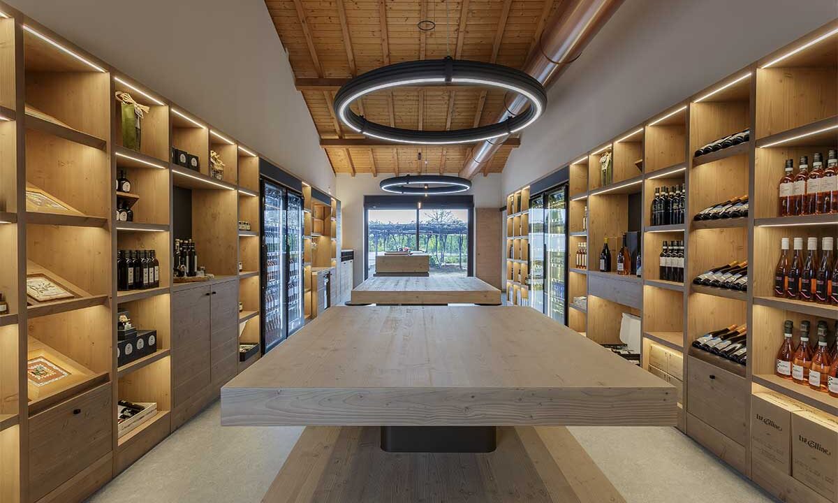 Wine Shop Tre Colline - Calmasino di Bardolino (VR) 