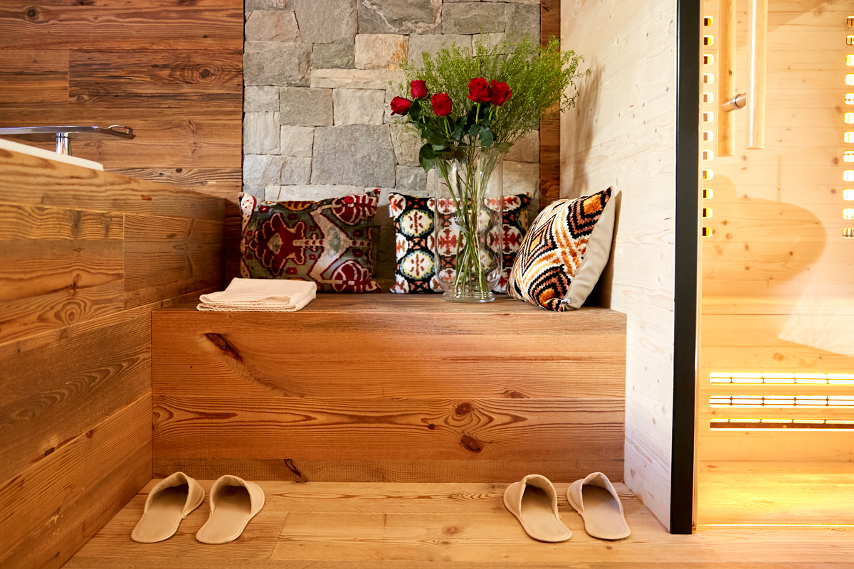 arredo-suite-hotel-moderno-legno-6