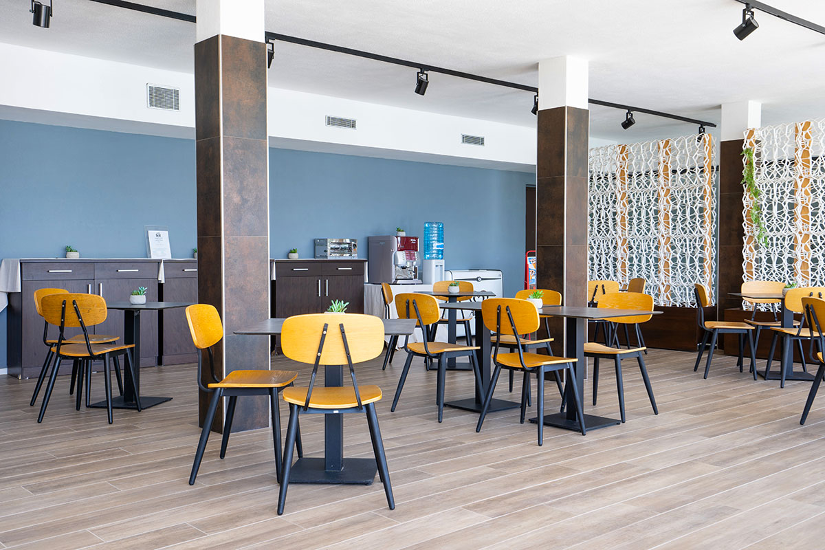 mobili-bar-legno-metallo-nero-6