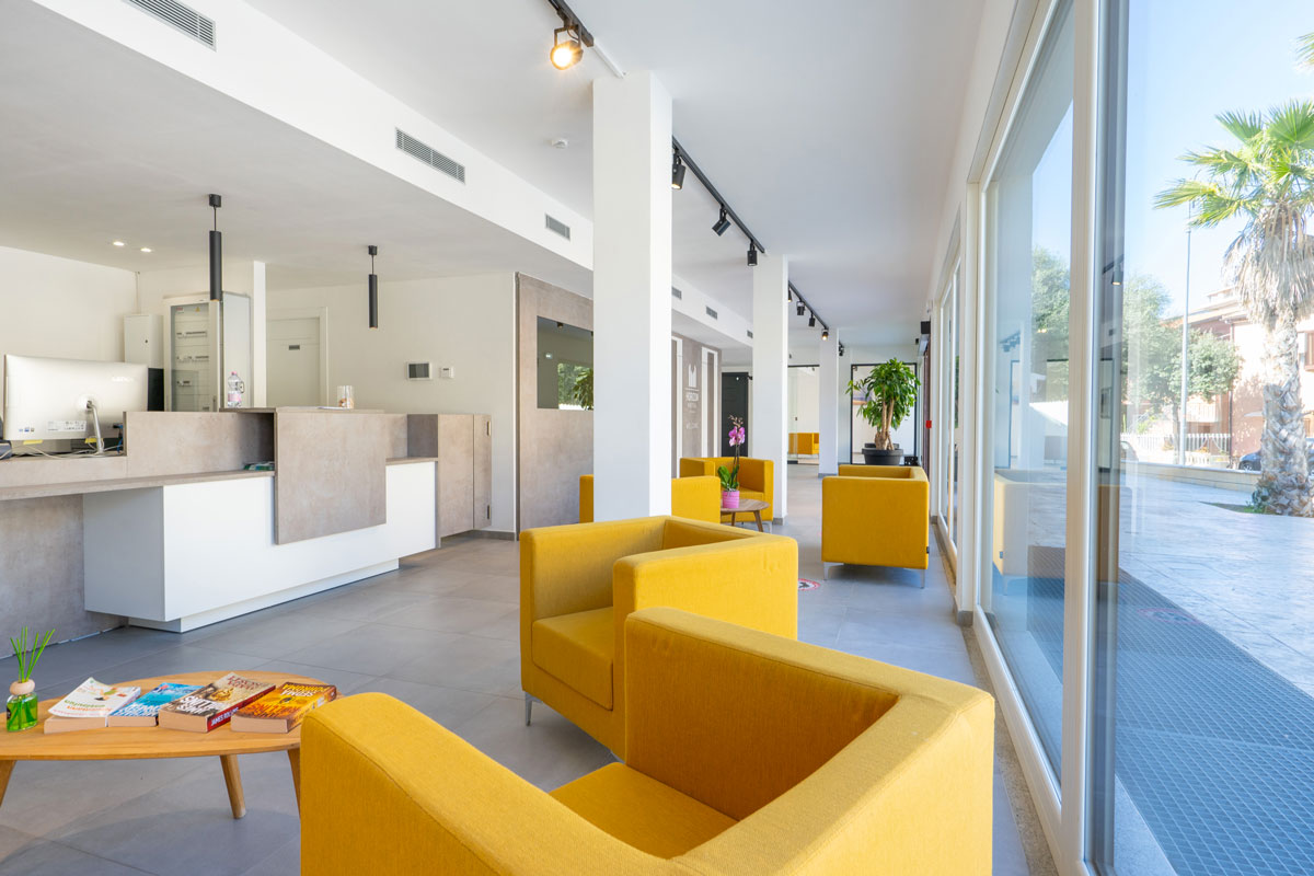 arredamenti-reception-moderni-personalizzati-7