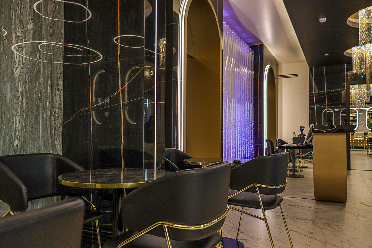 arredamento-reception-hotel-lusso-marmo-nero-11