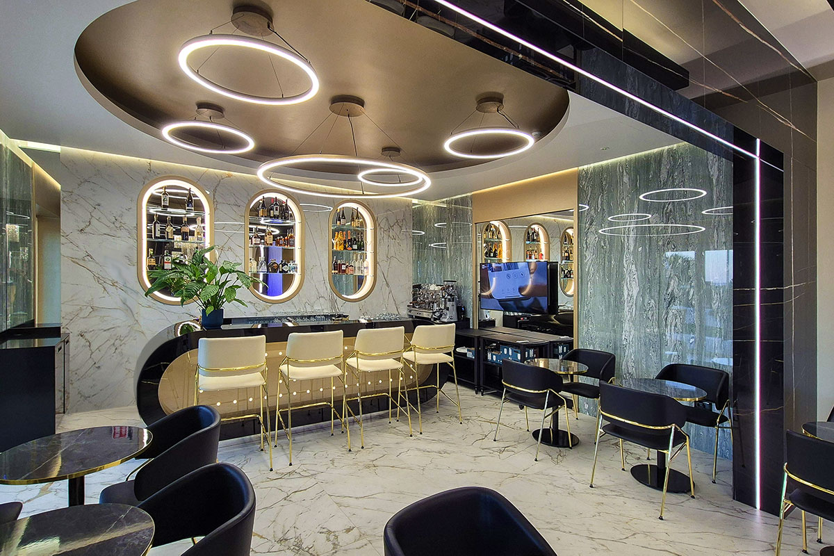 arredamento-reception-hotel-lusso-marmo-nero-7