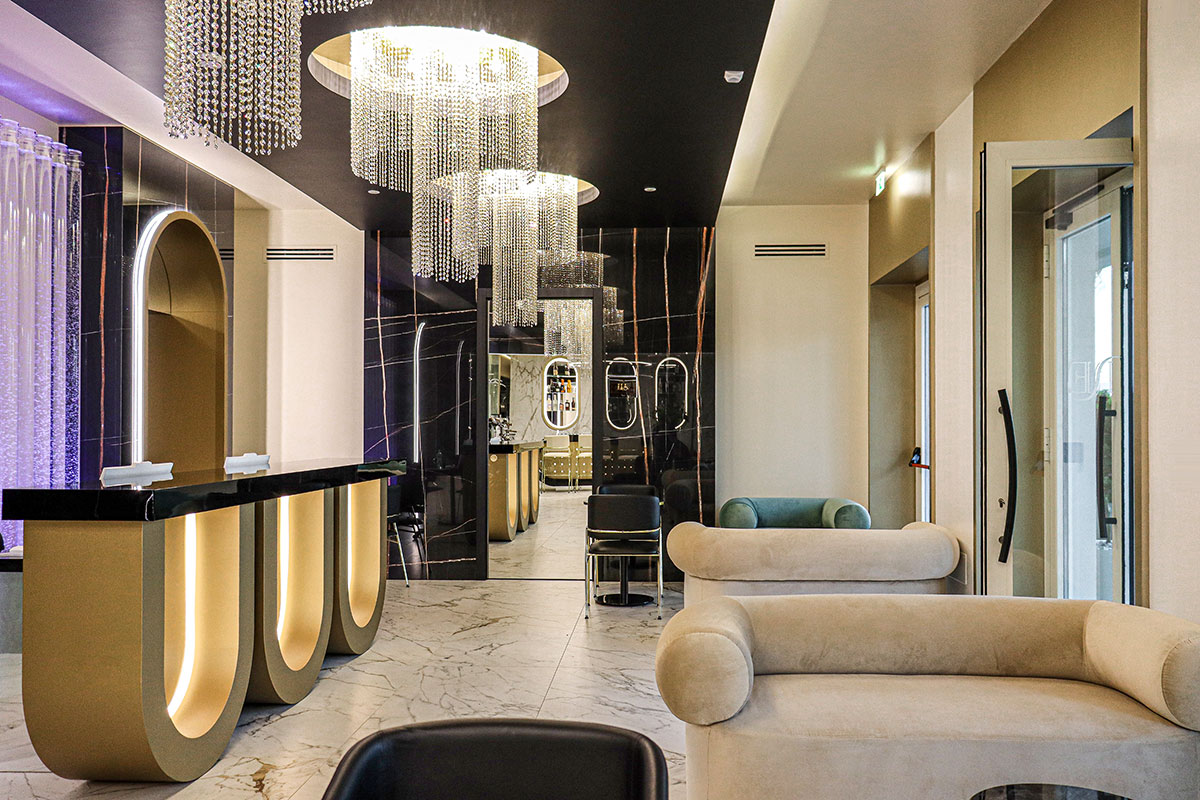 arredamento-reception-hotel-lusso-marmo-nero-9