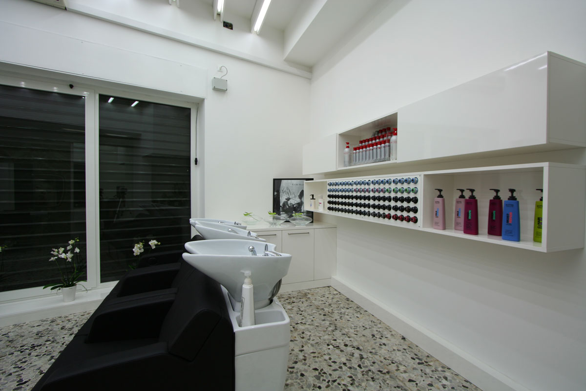 arredamento-salone-parrucchiera-7