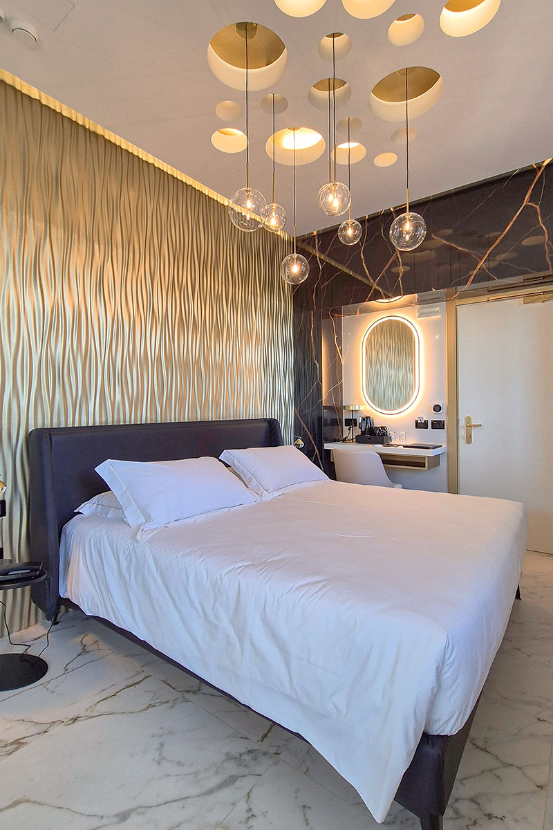 design-camere-hotel-lusso-marmo-oro-12