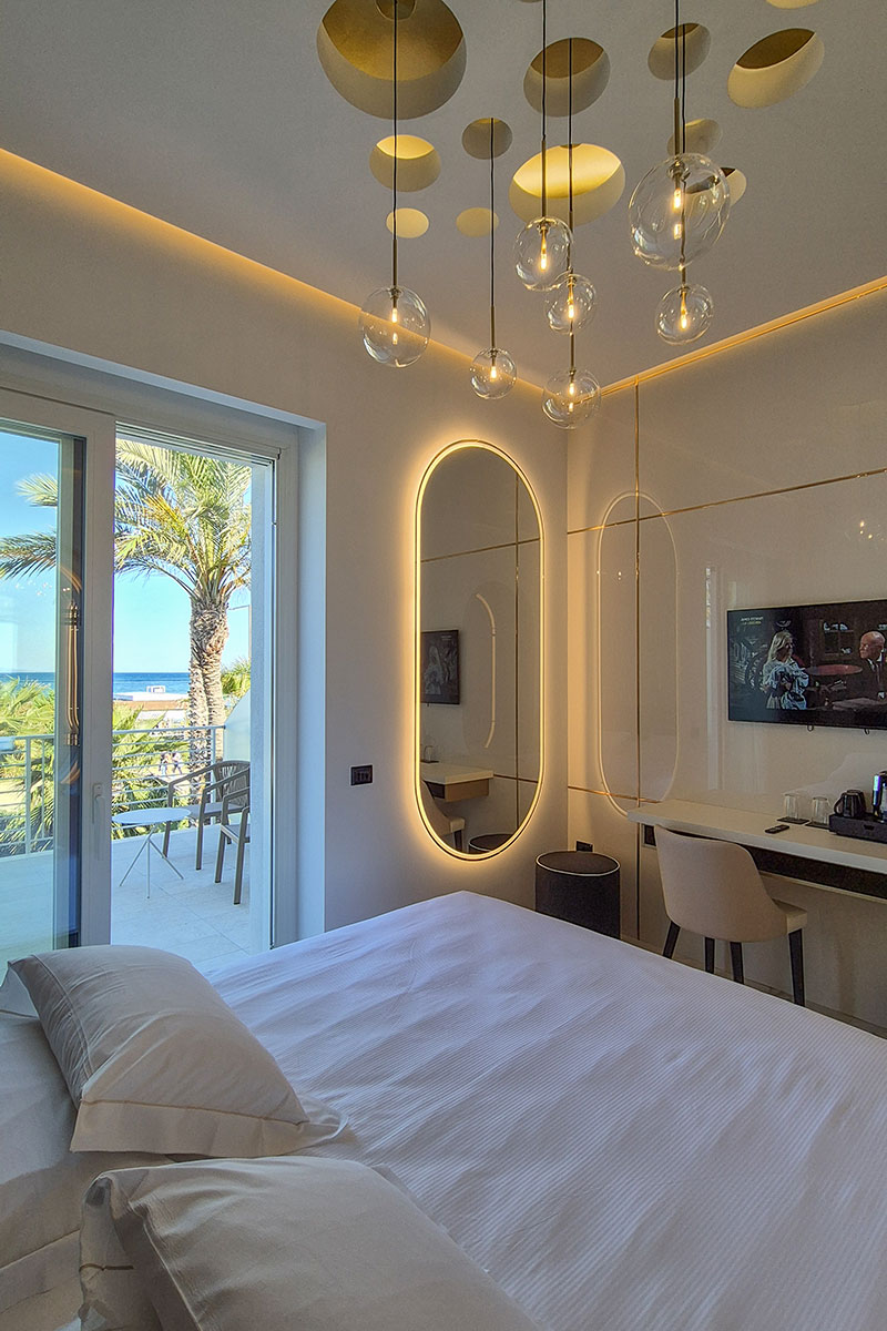 design-camere-hotel-lusso-marmo-oro-8