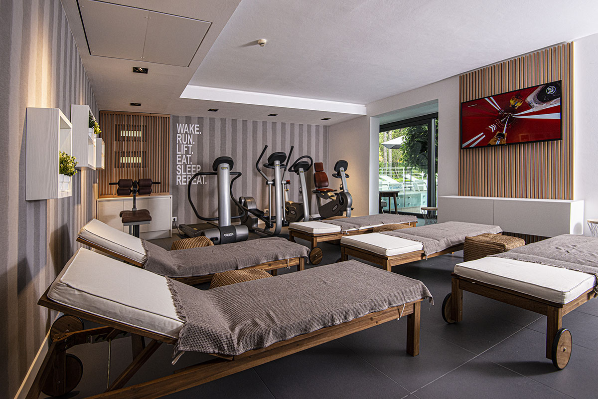 progettazione-realizzazione-arredi-fitness-wellness-lignano-1