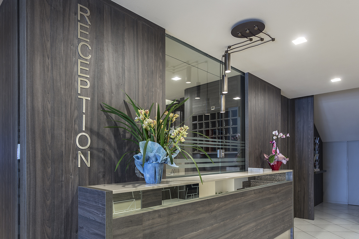 reception-moderna-legno-5