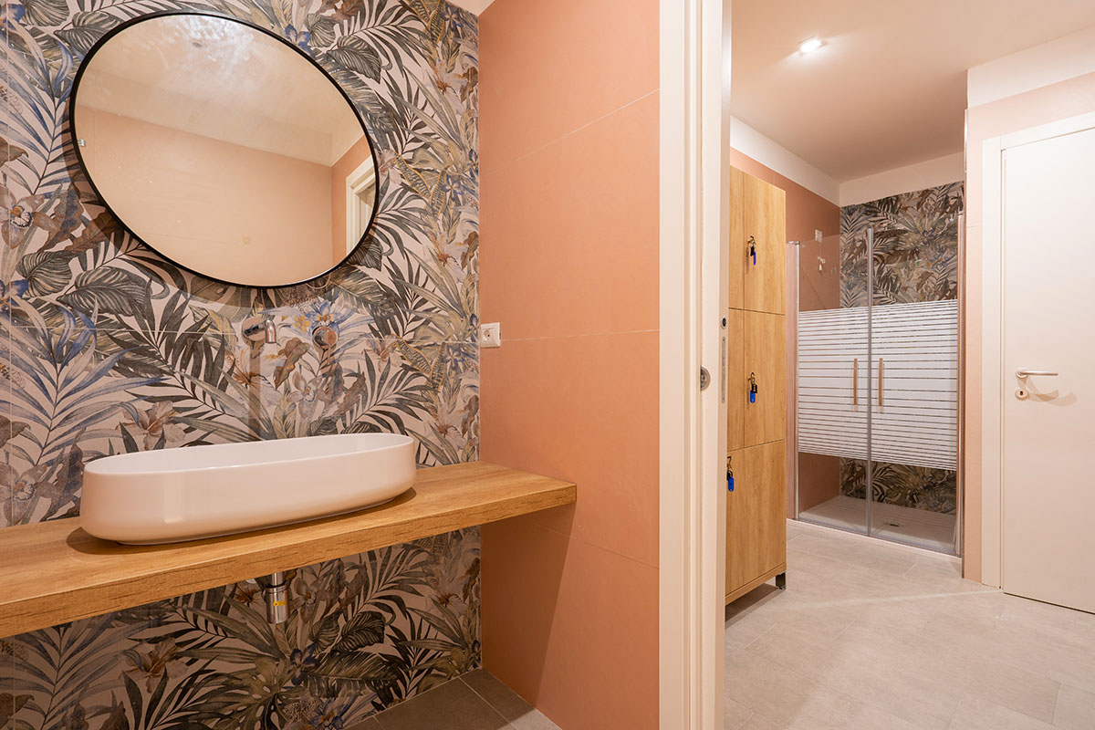 wellness-area-swimming-pool-furniture-11