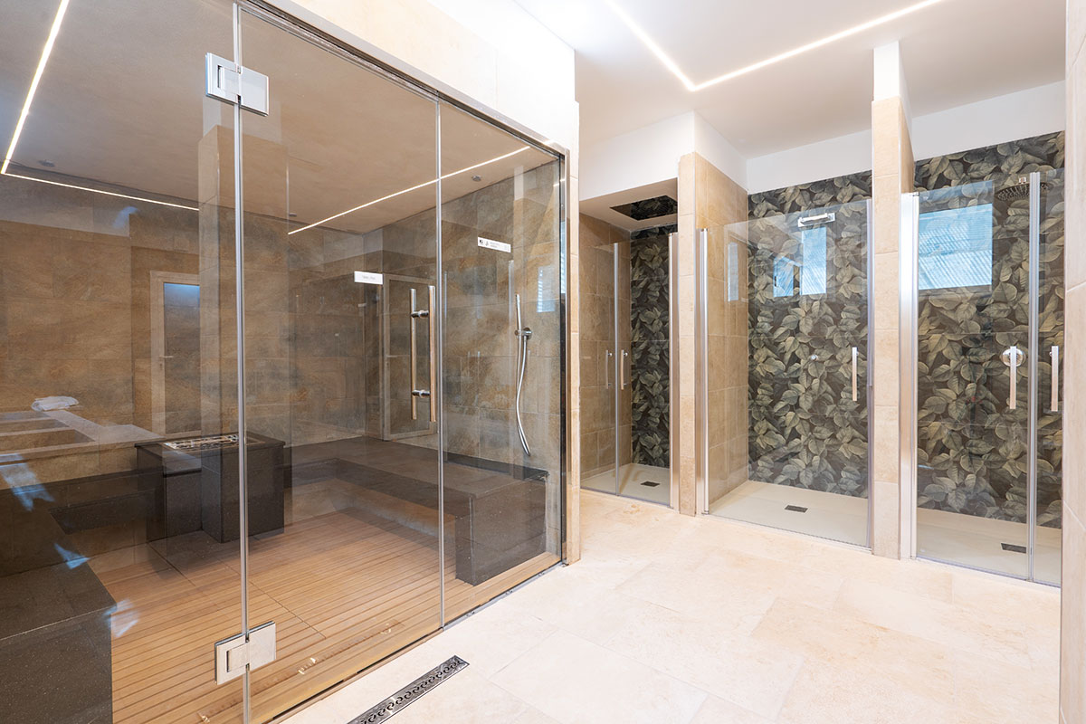 wellness-area-swimming-pool-furniture-17