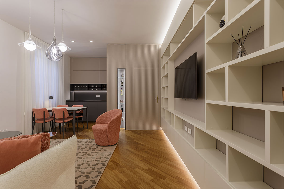 arredo-soggiorno-piccolo-su-misura-1
