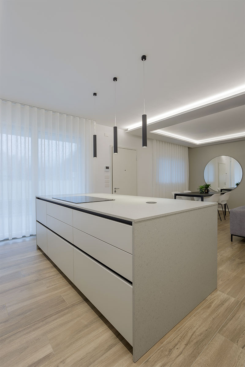 cucina-grigio-opaco-con-isola-13