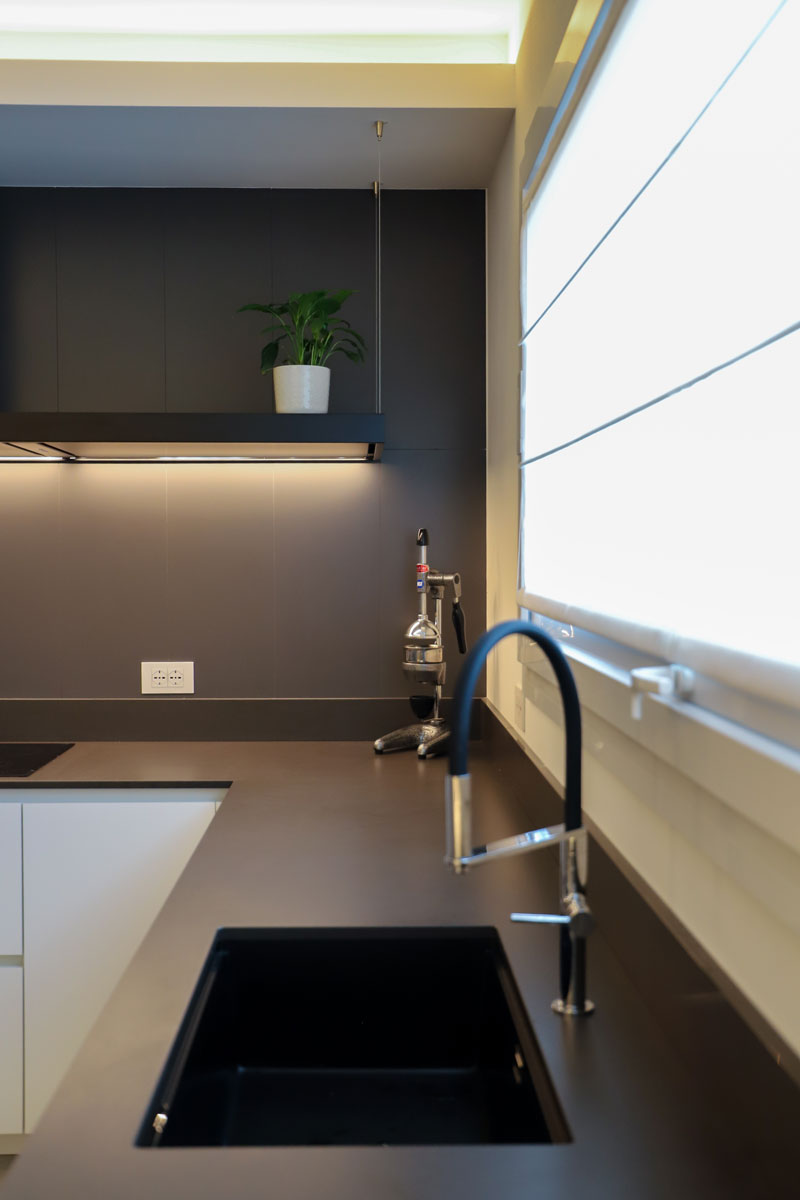 progetto-casa-moderna-zona-living-parete-divisoria-tv-19