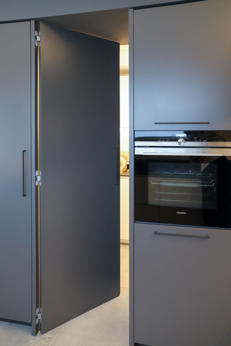 progetto-casa-moderna-zona-living-parete-divisoria-tv-22