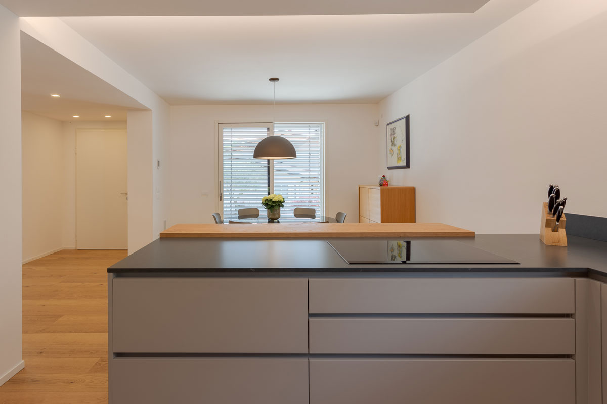 arredo-casa-moderna-minimal-antracite-11