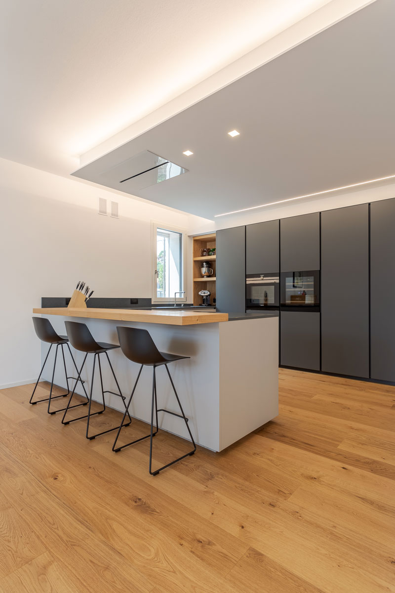 arredo-casa-moderna-minimal-antracite-14