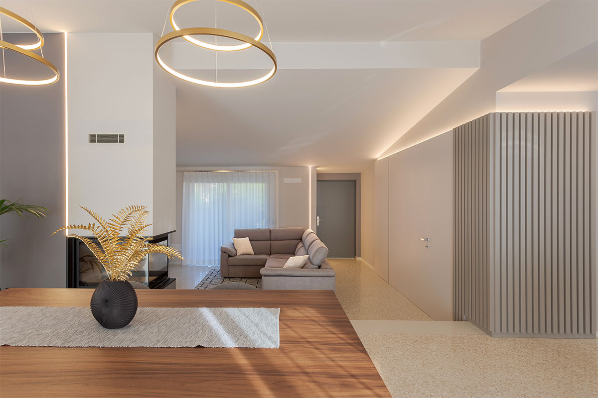 arredo-zona-giorno-elegante-colori-neutri-10