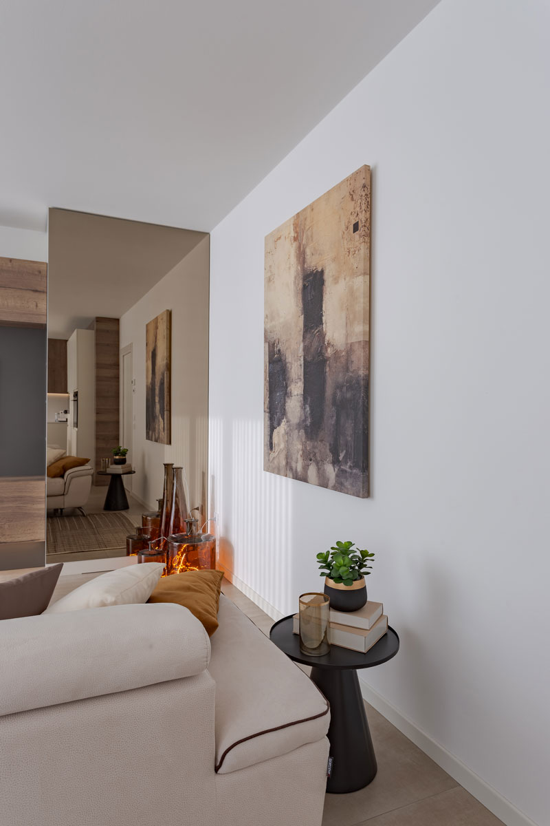 zona-giorno-toni-caldi-arredamento-su-misura-13