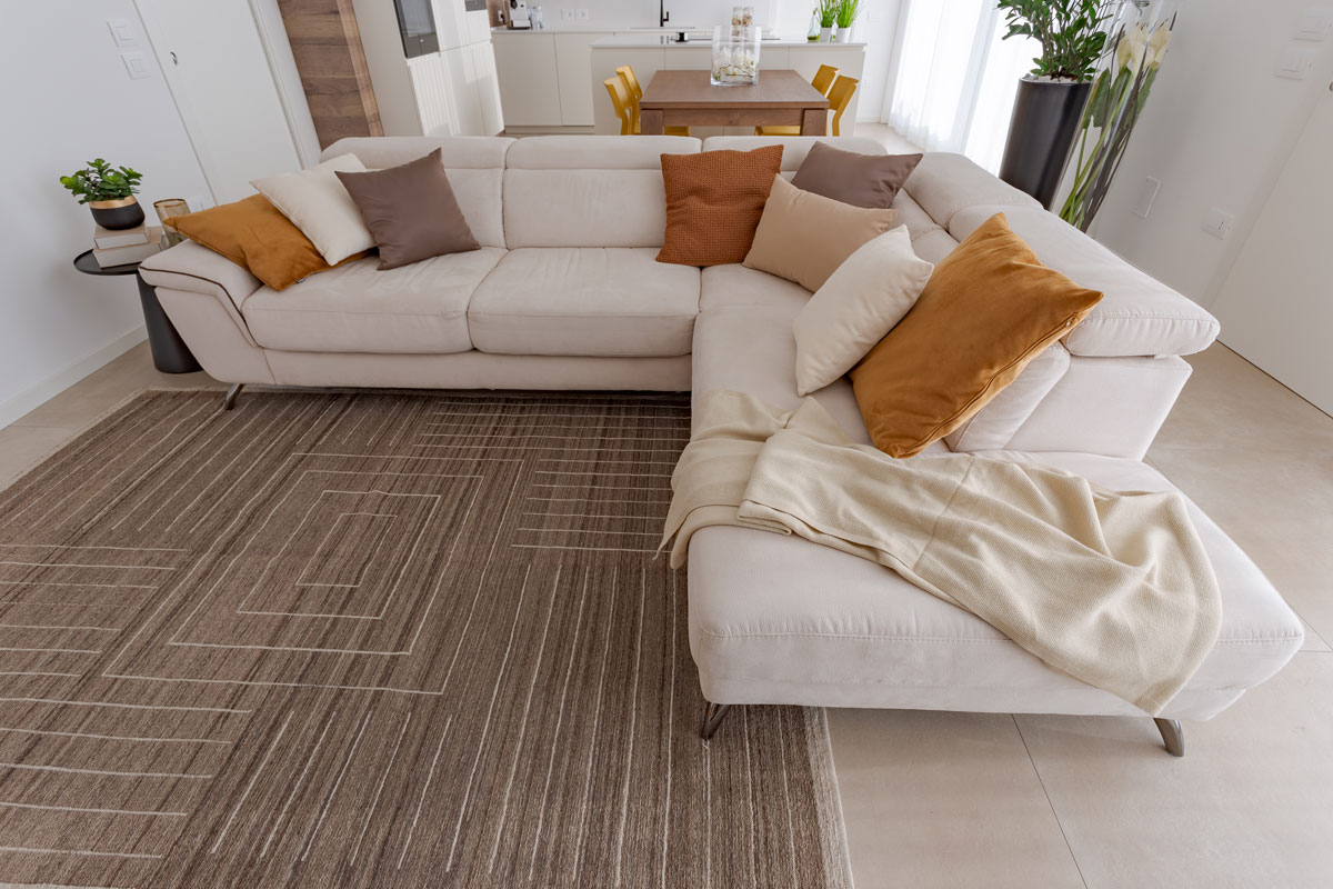 zona-giorno-toni-caldi-arredamento-su-misura-20