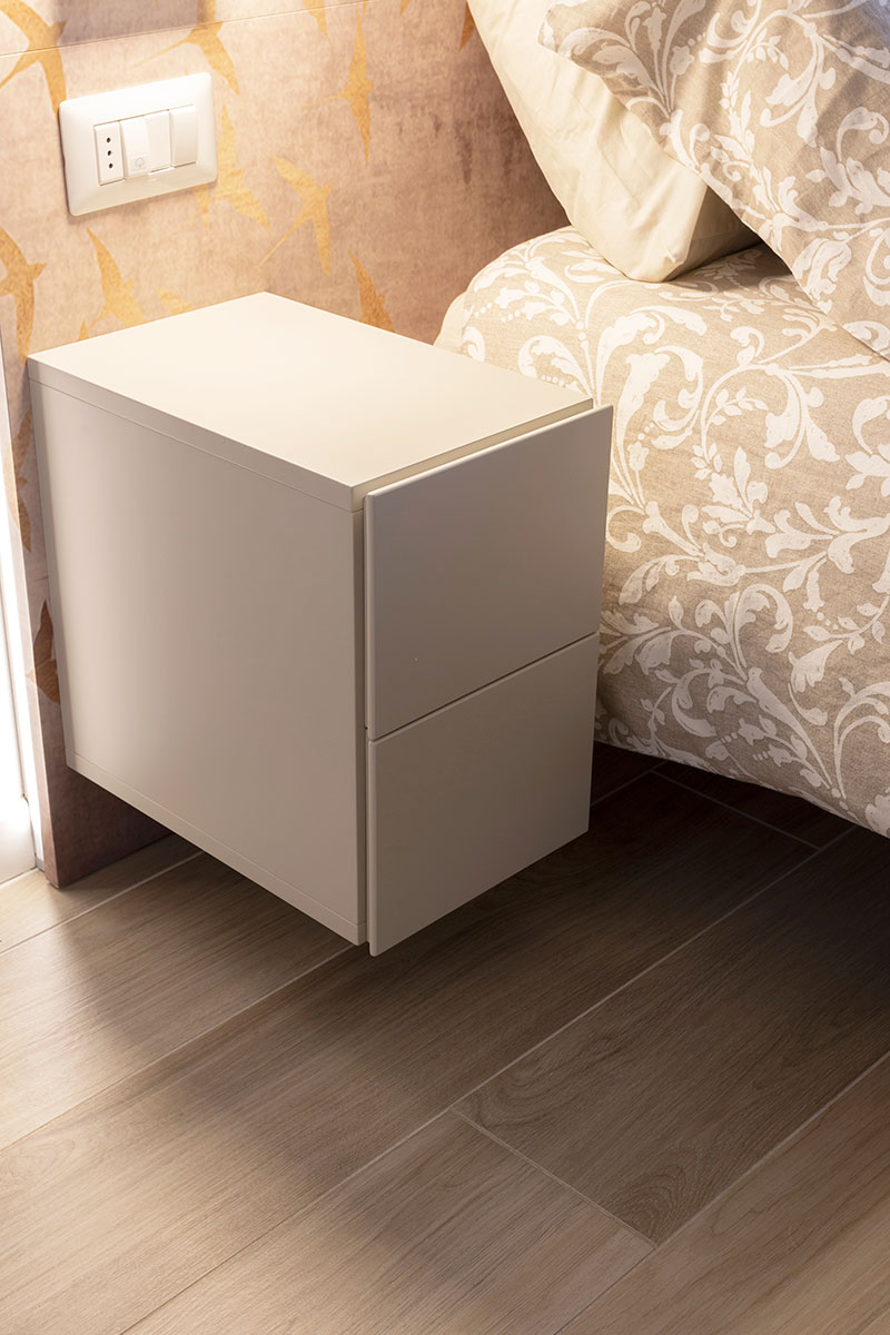 arredo-camera-con-armadio-ad-angolo-su-misura-225-7