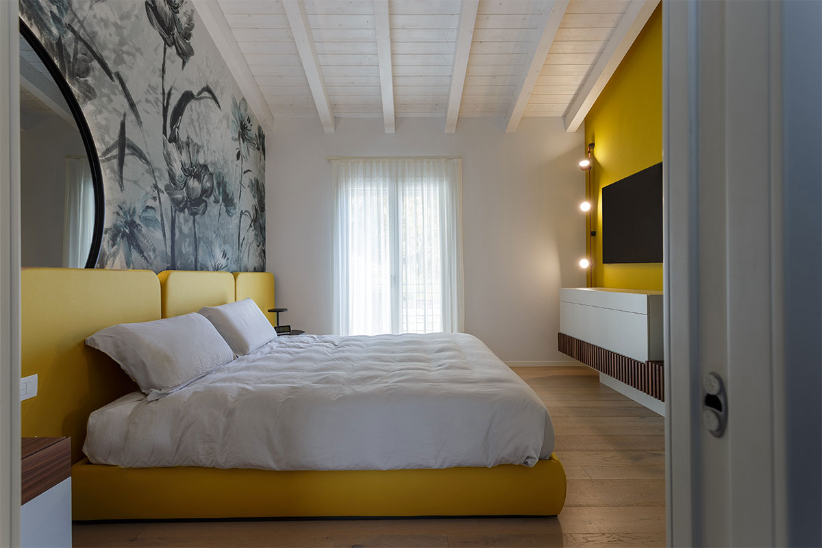 camera-da-letto-moderna-completa-su-misura-232-6