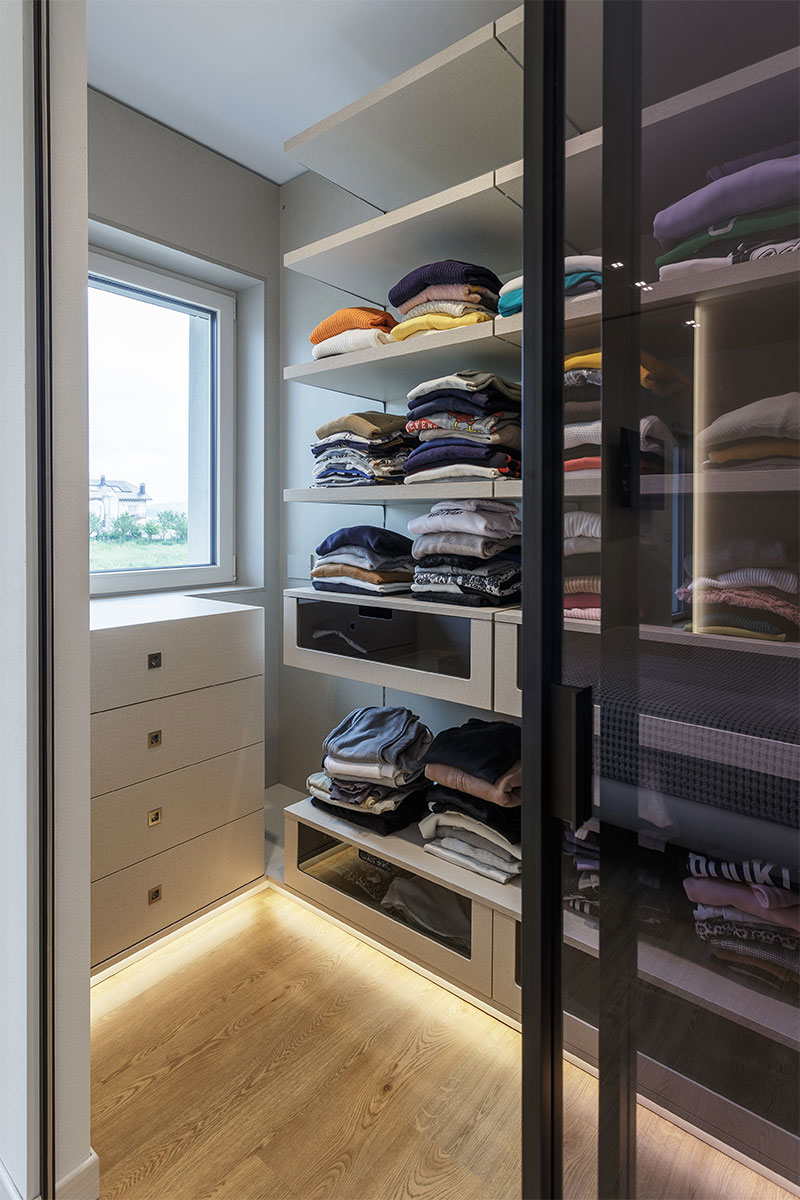 camera-matrimoniale-su-misura-cabina-armadio-235-6