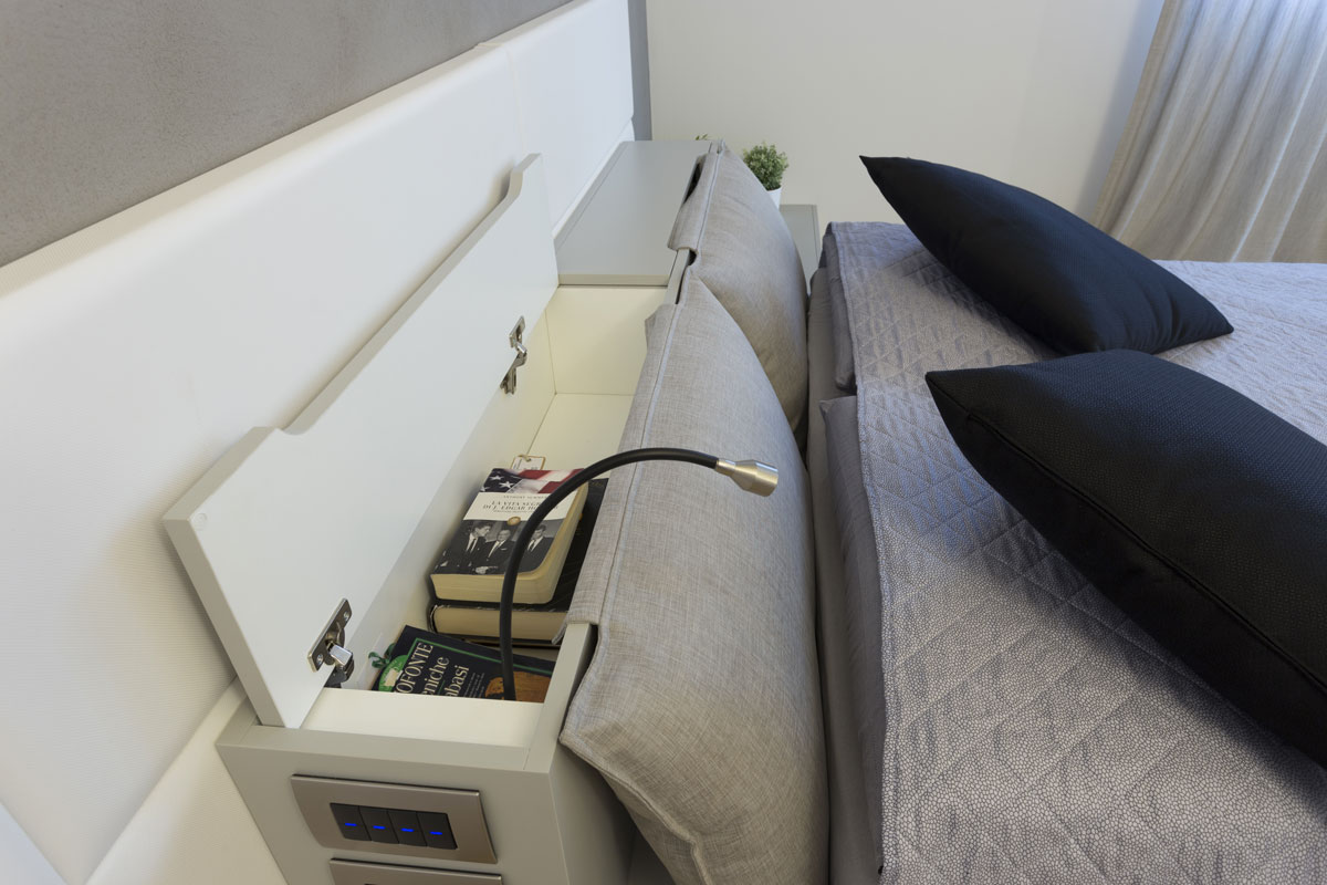 letto-con-testata-vani-portaoggetti-su-misura-227-4