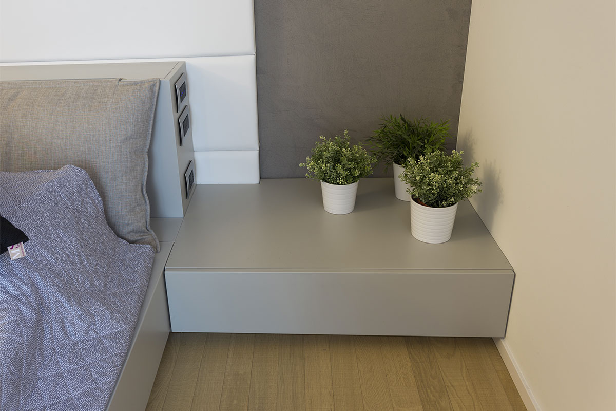 letto-con-testata-vani-portaoggetti-su-misura-227-6