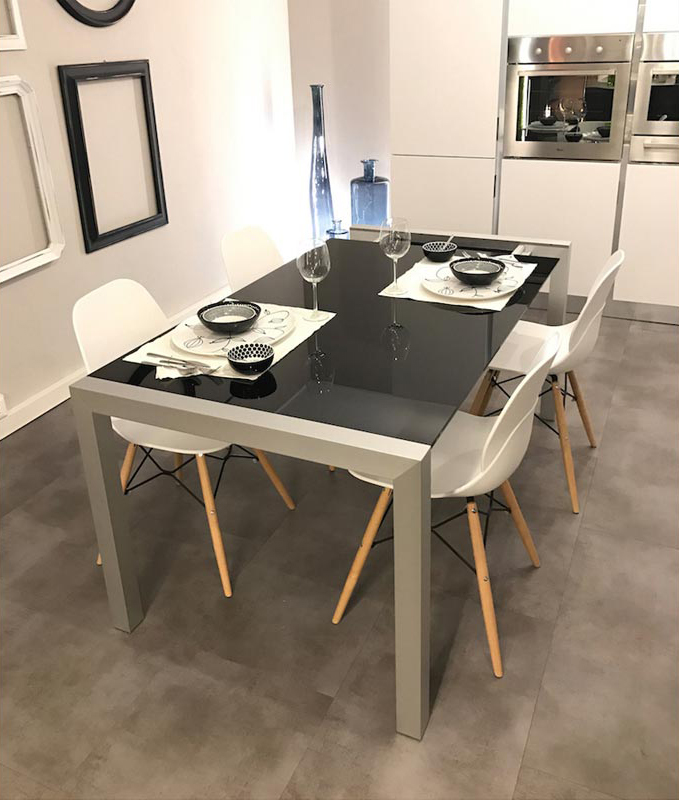 Tavolo Sushi Kristalia